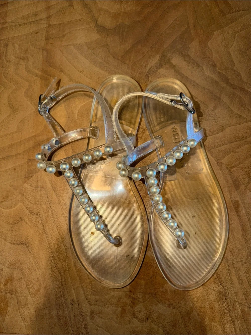 Stuart Weitzman Goldie Pearl Jelly Sandals Size 7